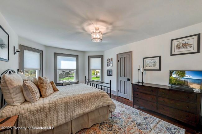112 Weatherby St 42 Large | Image 45