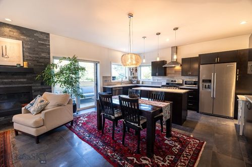 560 Christopher Way, Bozeman, MT, 59718-6331 | Card Image