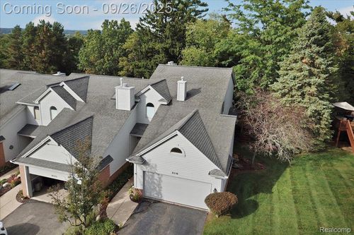 6516 Scenic Pines Ct, Clarkston, MI, 48346-4476 | Card Image