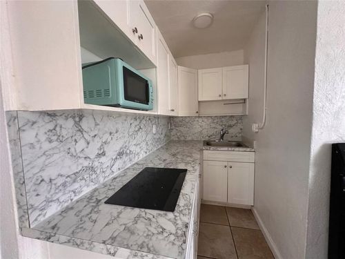 b-728 Sw 6th St, Dania Beach, FL, 33004-4906 | Card Image