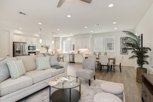 542 Cultivate, Irvine, CA, 92618-1309 | Card Image