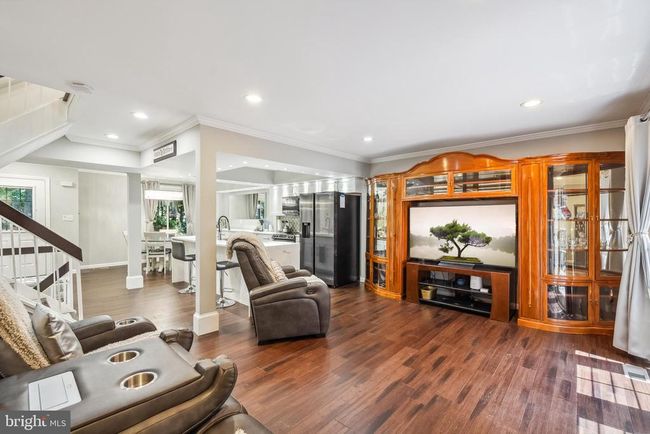6004 Forrest Hollow Ln, Townhouse with 3 bedrooms, 4 bathrooms and null parking in SPRINGFIELD VA | Image 11