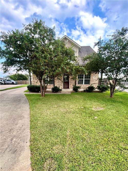 2617 Mandi Ct, College Station, TX, 77845-4374 | Card Image
