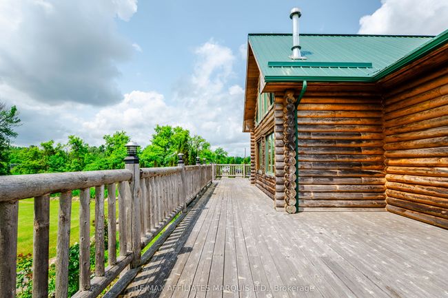 19799 County Rd, House other with 4 bedrooms, 3 bathrooms and 15 parking in Dunvegan ON | Image 33