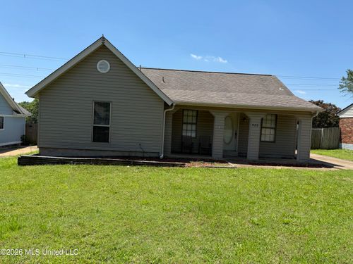 589 Lake Shore Dr S, Southaven, MS, 38671-4215 | Card Image