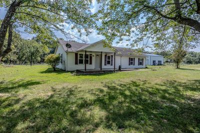 25402 Grindstone Road, House other with 3 bedrooms, 2 bathrooms and null parking in Lebanon MO | Image 2