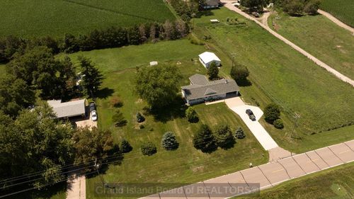 1820 S Wabash Ave, Hastings, NE, 68901-8327 | Card Image