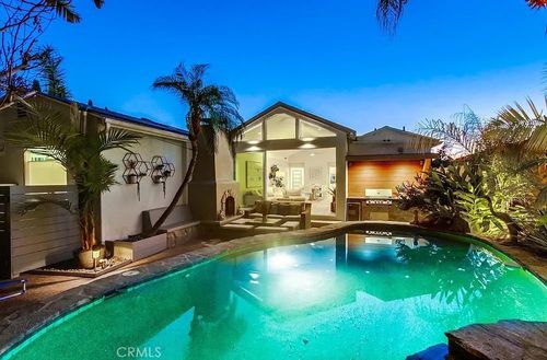 3243 Columbia Street, San Diego, CA, 92103 | Card Image