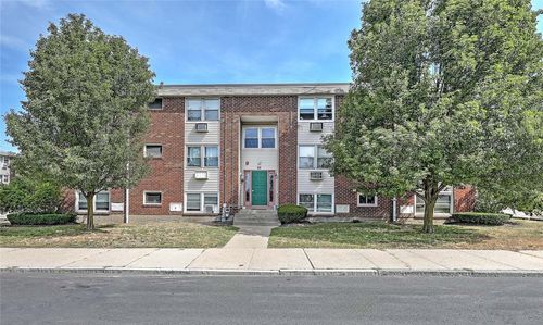 apt-2-50 Carnation St, Pawtucket, RI, 02860-1349 | Card Image