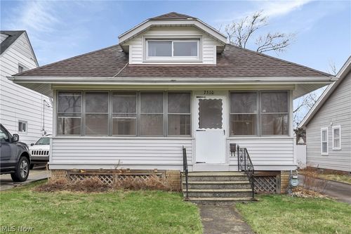 7510 Manhattan Avenue, Parma, OH, 44129 | Card Image