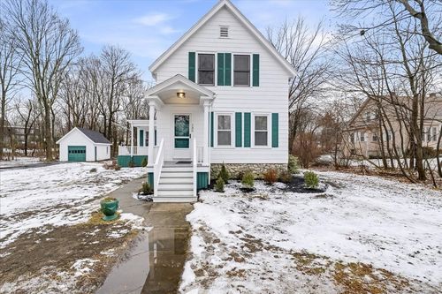 135 Bank St, Abington, MA, 02351-2511 | Card Image