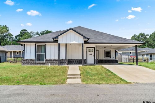 429 Garrett Cir, Winona, TX, 75792-4915 | Card Image