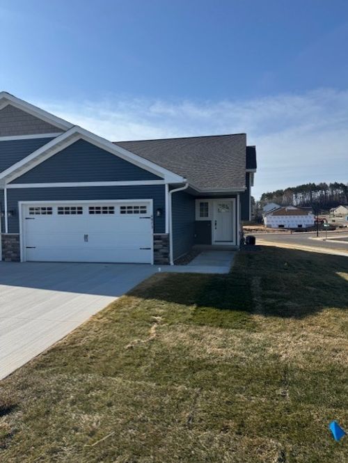 4973 Woodland Park Dr, EAU CLAIRE, WI, 54701 | Card Image