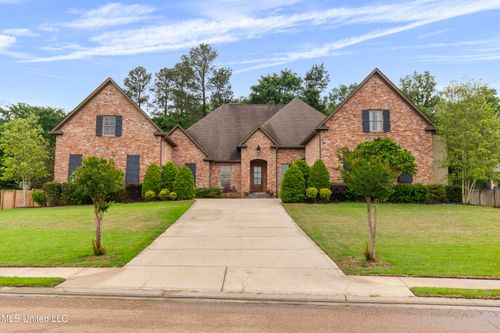 165 Ironwood Plantation Blvd, Madison, MS, 39110-6042 | Card Image