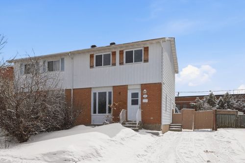 15 Rue Leblanc, Gatineau, QC, J8T5A1 | Card Image