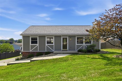 390 Gemini Dr, Freedom, PA, 15042-2653 | Card Image
