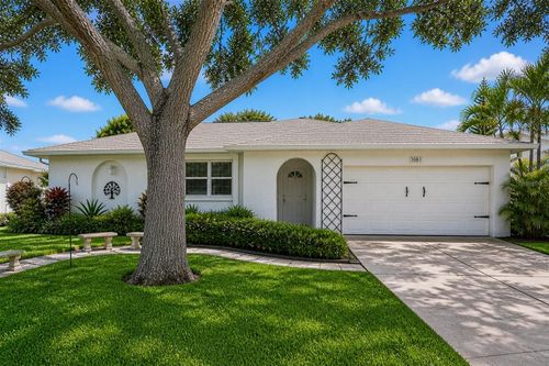 8083 Bayhaven Dr, SEMINOLE, FL, 33776-3320 | Card Image