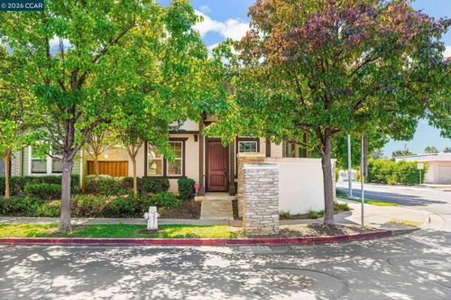 2896 Norton Dr, Concord, CA, 94519-2684 | Card Image