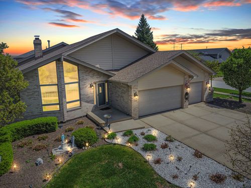 19839 Silverside Dr, Tinley Park, IL, 60487-3576 | Card Image