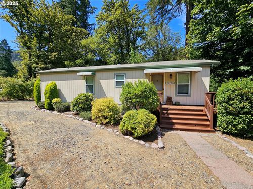 6152 Tyee Rd, Umpqua, OR, 97486-9724 | Card Image