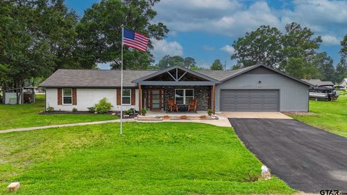 2395 Royal Dr E, Chandler, TX, 75758-5612 | Card Image