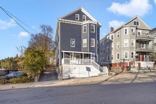 14-16 Doyle Ave, Providence, RI, 02906-1762 | Card Image