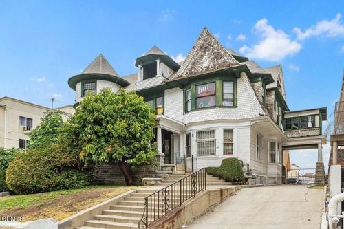 767 Garland Ave, Los Angeles, CA, 90017-4411 | Card Image