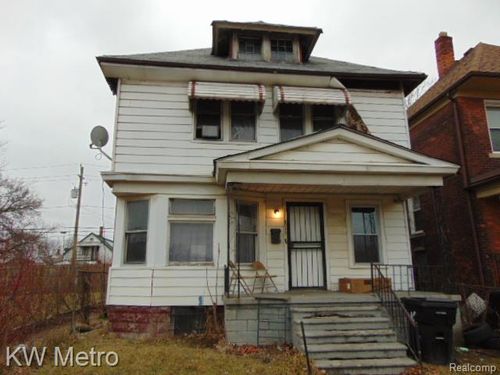 3015 Van Dyke St, Detroit, MI, 48214-1830 | Card Image