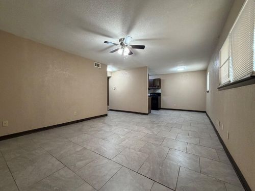 31-226 Cherry St, Levelland, TX, 79336-4834 | Card Image