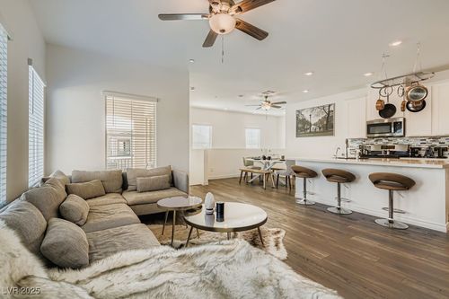 unit-2125-275 Callen Falls Ave, Henderson, NV, 89011-5578 | Card Image