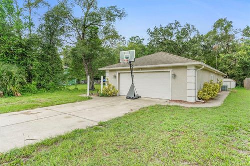 1051 Springbank Ave, ORANGE CITY, FL, 32763-5725 | Card Image