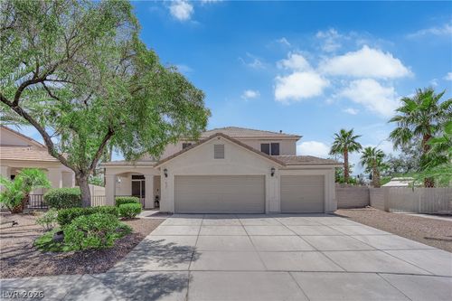 825 Gleamstar Ave, Las Vegas, NV, 89123-5848 | Card Image