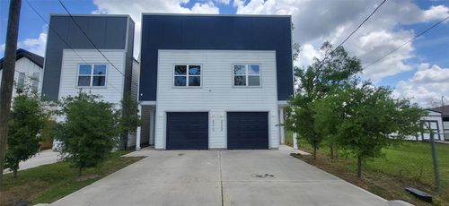 8308 Prairie View Dr, Houston, TX, 77088-6138 | Card Image