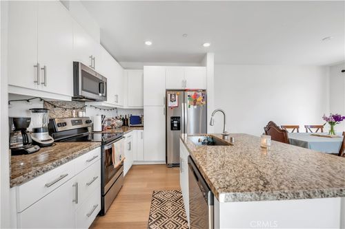 unit-25108-36351 Elizabeth Ln, Wildomar, CA, 92595-9851 | Card Image