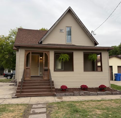 409 9th St S, Fargo, ND, 58103-1837 | Card Image