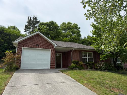 943 Spring Park Rd, Knoxville, TN, 37914-3053 | Card Image