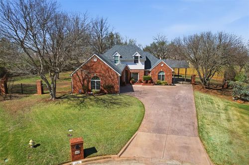 1107 Quail Hollow Road, Shawnee, OK, 74804 | Card Image