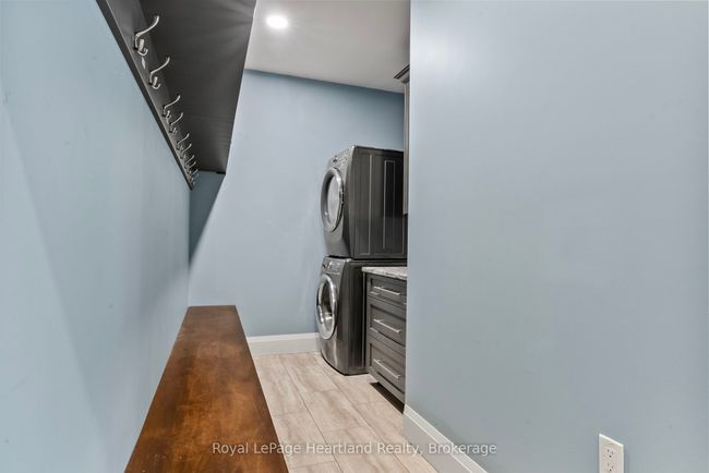 411 Jane St, House other with 7 bedrooms, 3 bathrooms and 10 parking in Palmerston ON | Image 31