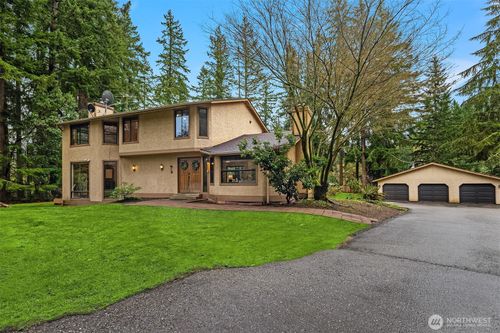 22223 Ne 82nd Pl, Redmond, WA, 98053-5906 | Card Image