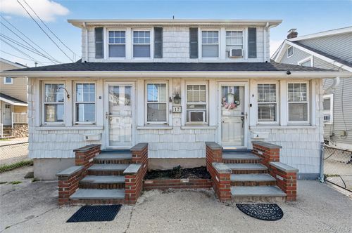 17 Shore Ave, Bayville, NY, 11709-1417 | Card Image
