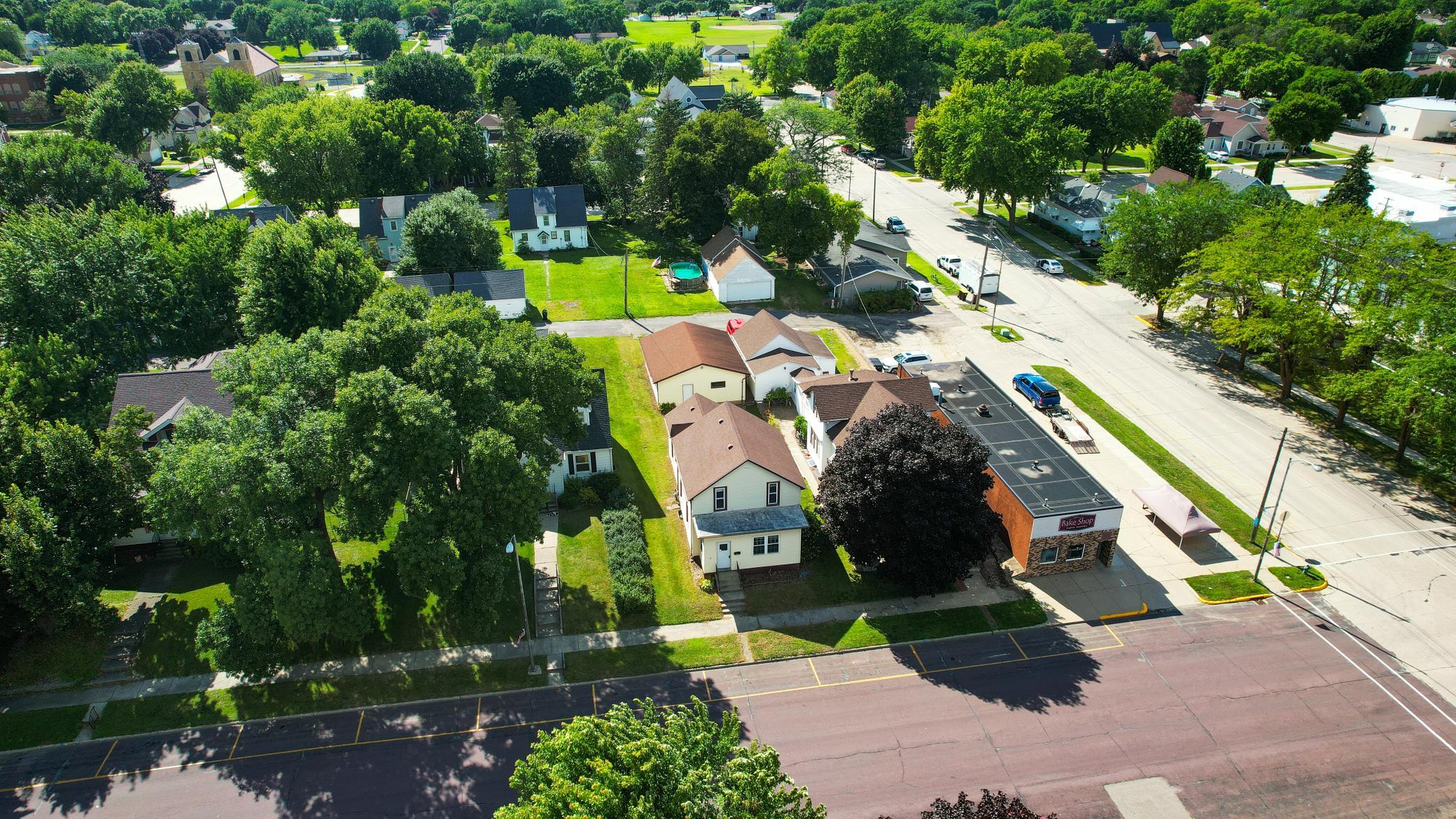 Broadway , Wells, MN 56097
