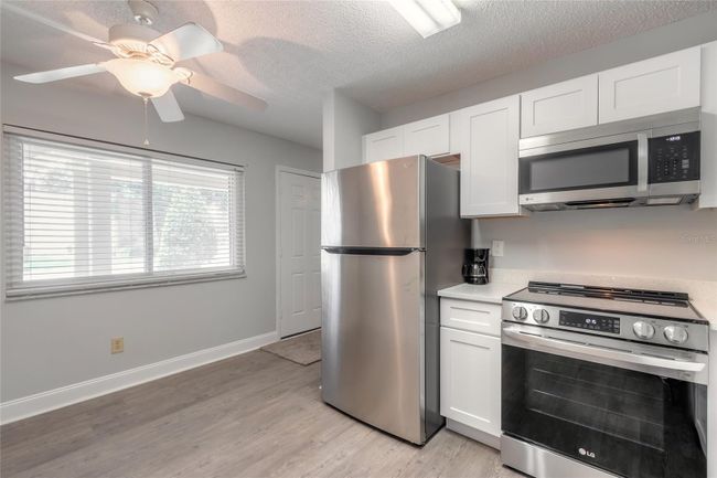 APT-101 - 1601 Big Tree Rd, Condo with 2 bedrooms, 2 bathrooms and null parking in South Daytona FL | Image 7