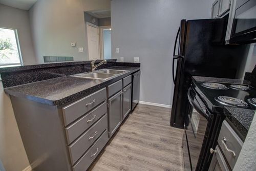 305-2606 Rio Grande St, Austin, TX, 78705-4029 | Card Image