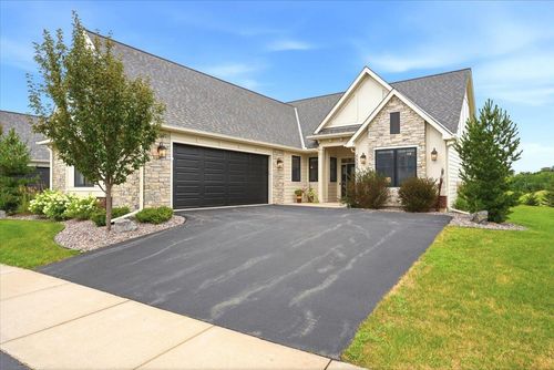 2302 Simply Living Ln, Hudson, WI, 54016 | Card Image