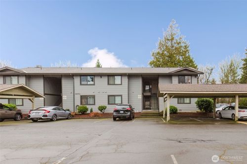 104-3570 Narrows View Lane, Bremerton, WA, 98310 | Card Image