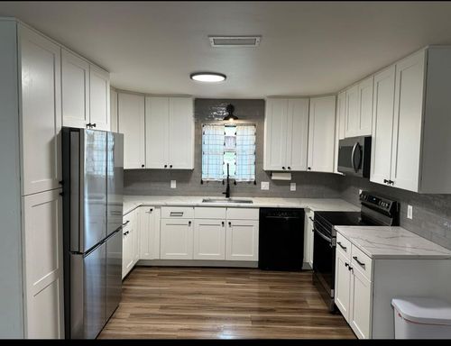 2424 Roberts Dr, Niceville, FL, 32578-2358 | Card Image
