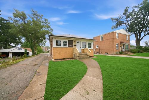 1327 S Wolf Rd, Hillside, IL, 60162-2103 | Card Image