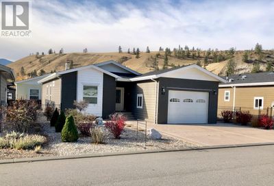 82 - 8300 Gallagher Lake Frontage Rd, House other with 2 bedrooms, 2 bathrooms and 4 parking in Oliver BC | Image 2