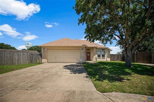 105 Belle Ct, Port Lavaca, TX, 77979-2023 | Card Image