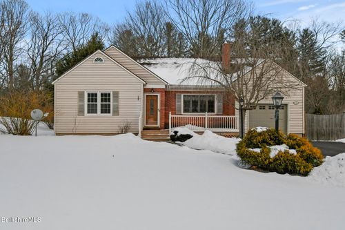 59 Mountain Dr, Pittsfield, MA, 01201 | Card Image